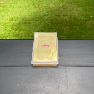 Supreme playing cards